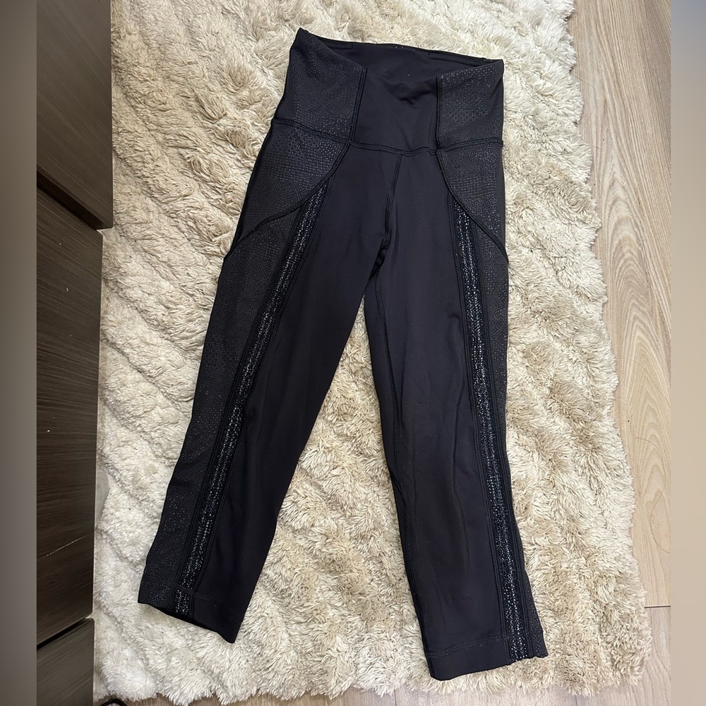 Cropped lululemon leggings